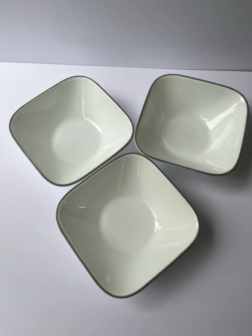 Corelle 5 Square White Soup Cereal Bowls - Made in USA 3 gray 2 green rim